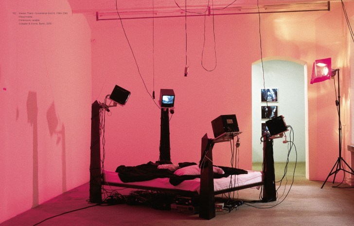 julia-scher-surveillance-bed-1994